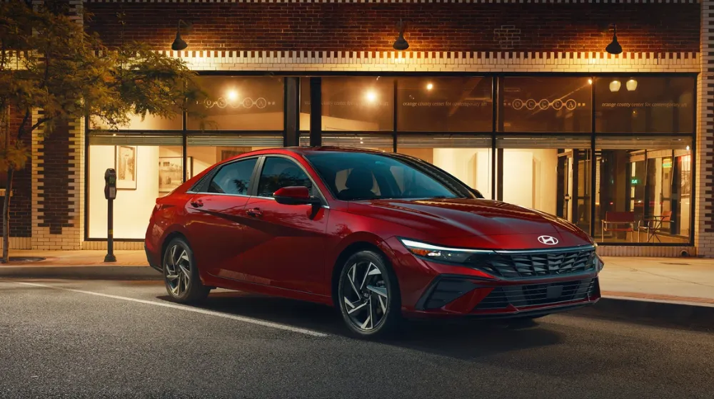 Hyundai Elantra - Best Selling Cars in Bangladesh